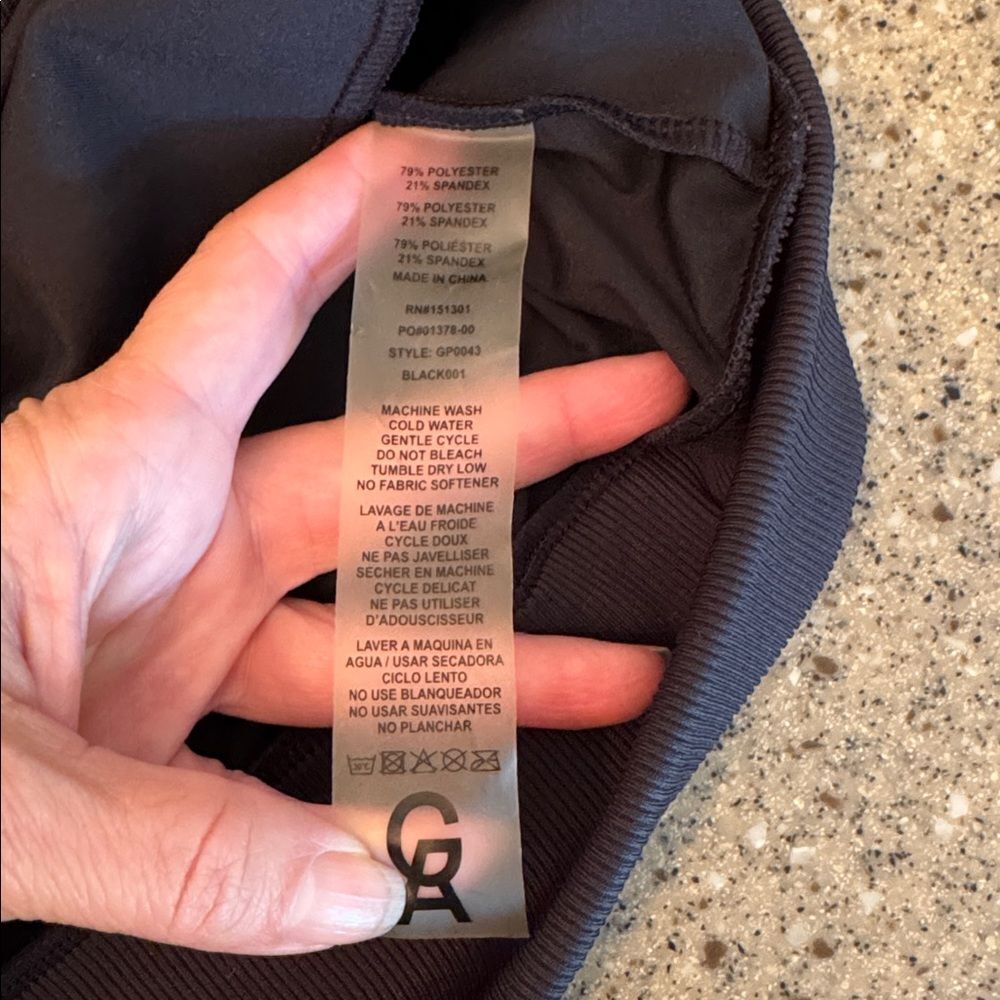 GOOD AMERICAN Performance Jacket - Picture 7 of 10
